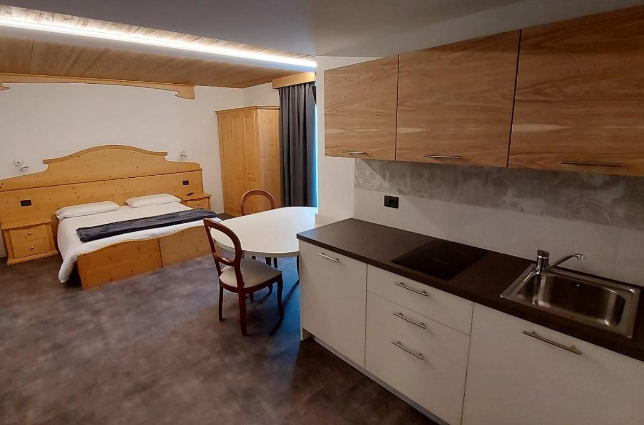 Albergo Alpino Vermiglio Esterno foto